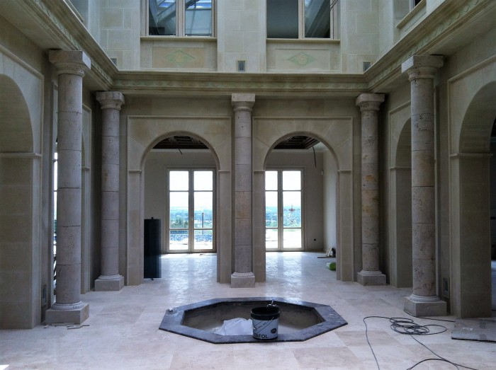 columnas de piedra, Proyecto columnas Interiores de piedra natural., Piedramaestrazgo piedra natural